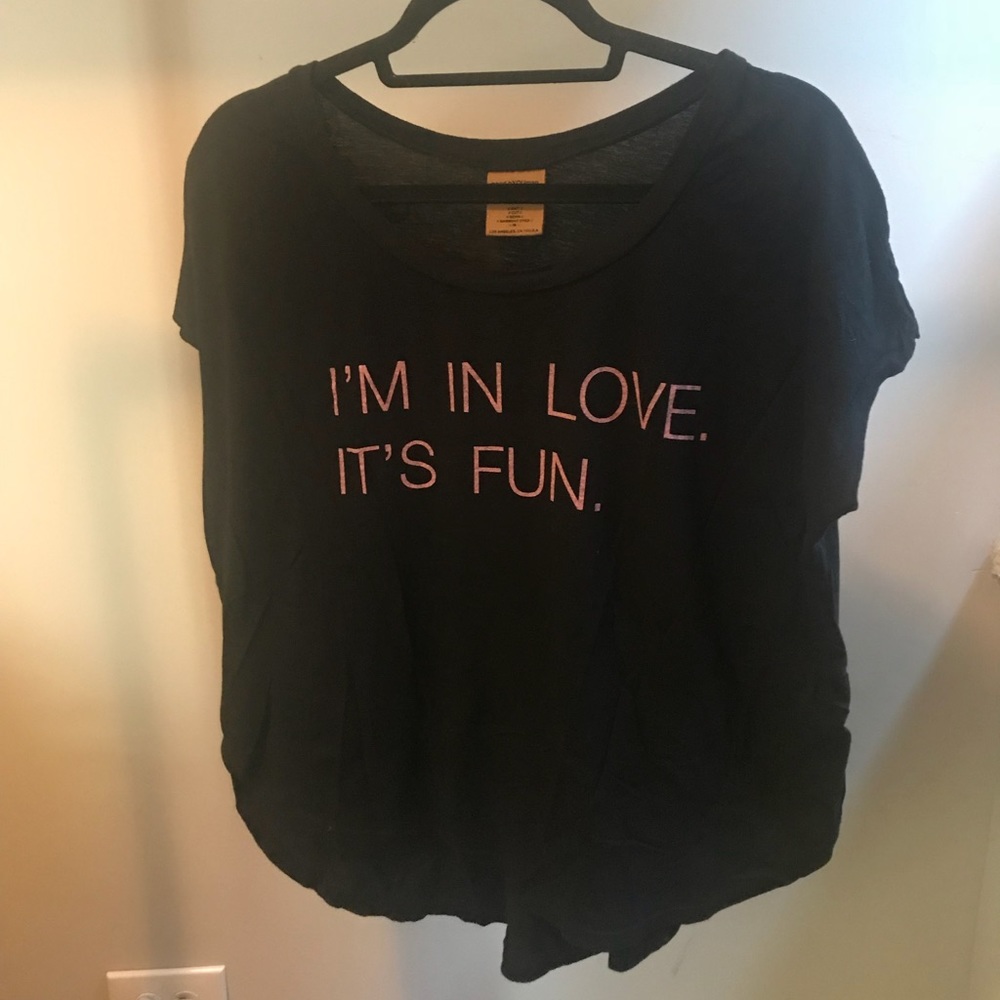 good hYOUman graphic tee
